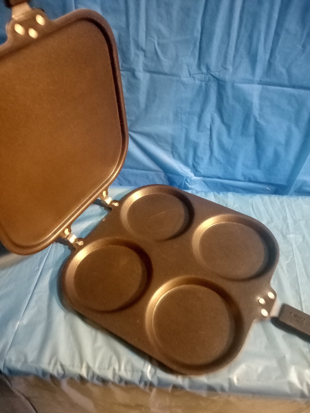 Vintage Black Four-Cup Grill Pan
